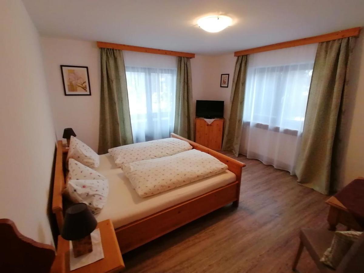 Gaestehaus Poeppl Unterwoessen Ngoại thất bức ảnh