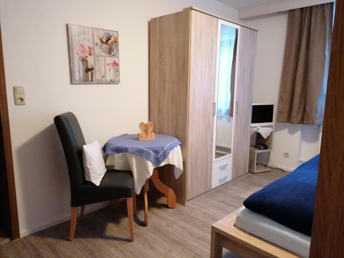 Gaestehaus Poeppl Unterwoessen Ngoại thất bức ảnh