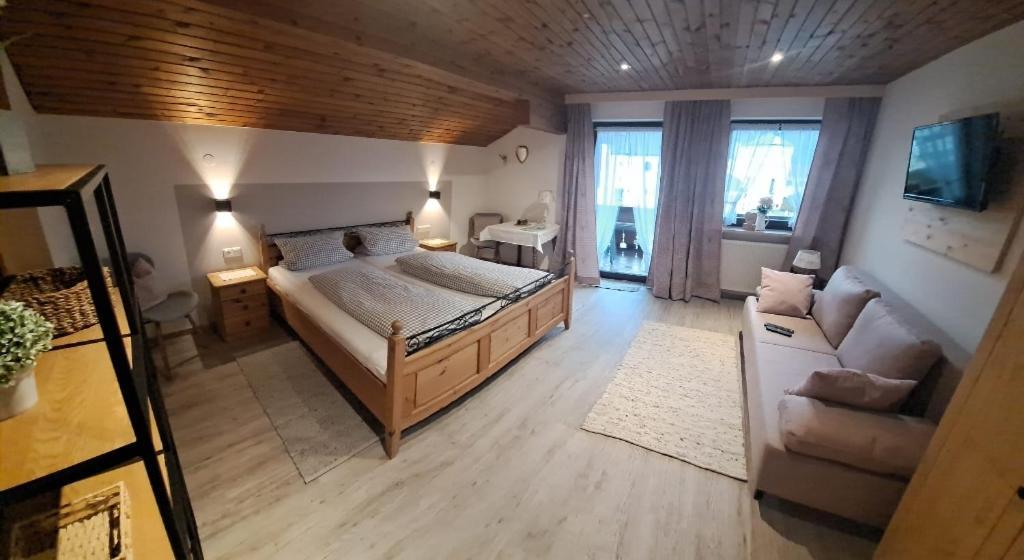 Gaestehaus Poeppl Unterwoessen Ngoại thất bức ảnh
